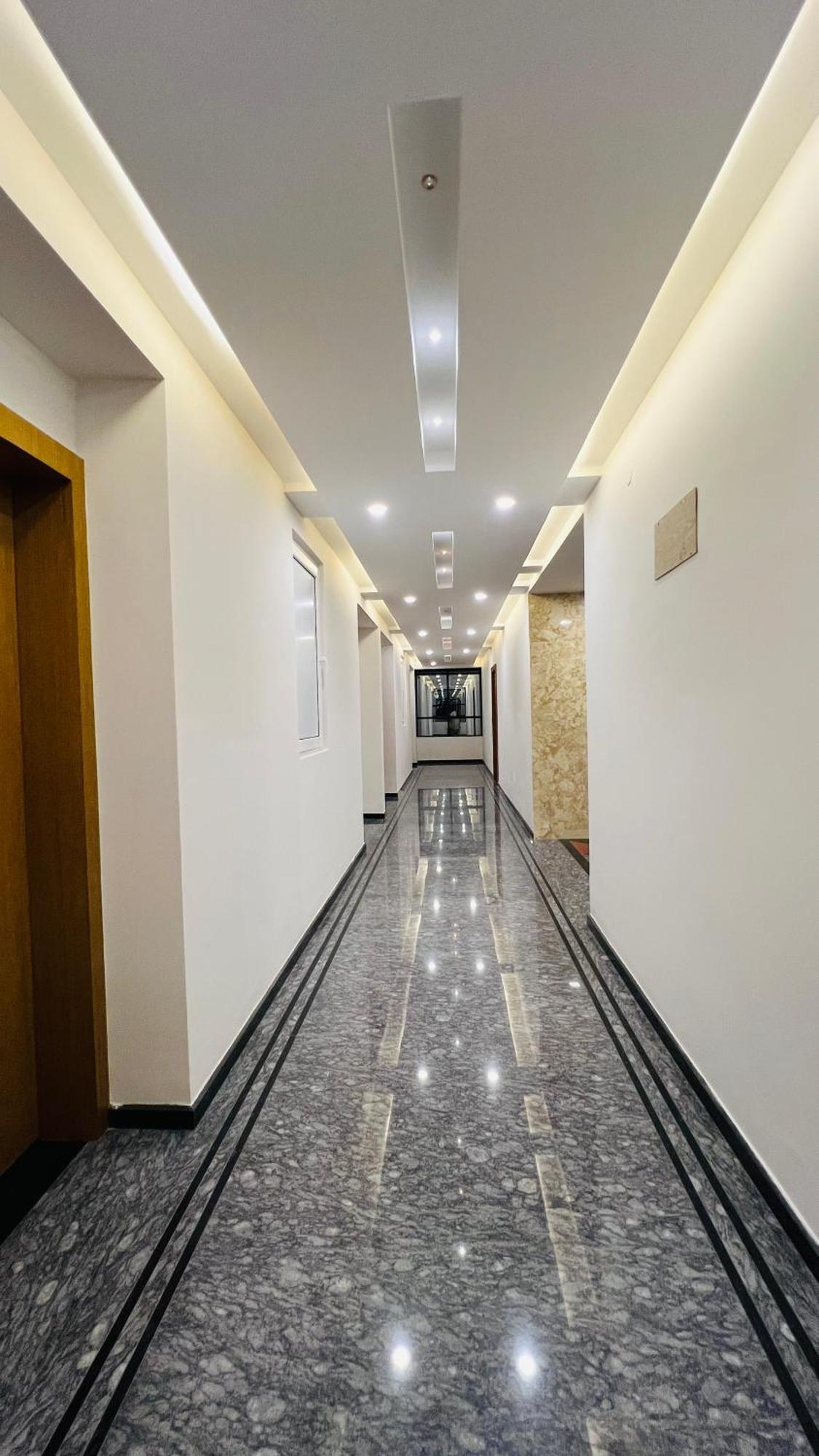 Hotel Aashraya Dod Jala Exteriér fotografie