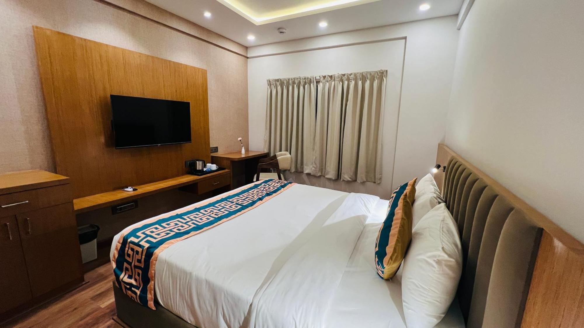 Hotel Aashraya Dod Jala Exteriér fotografie