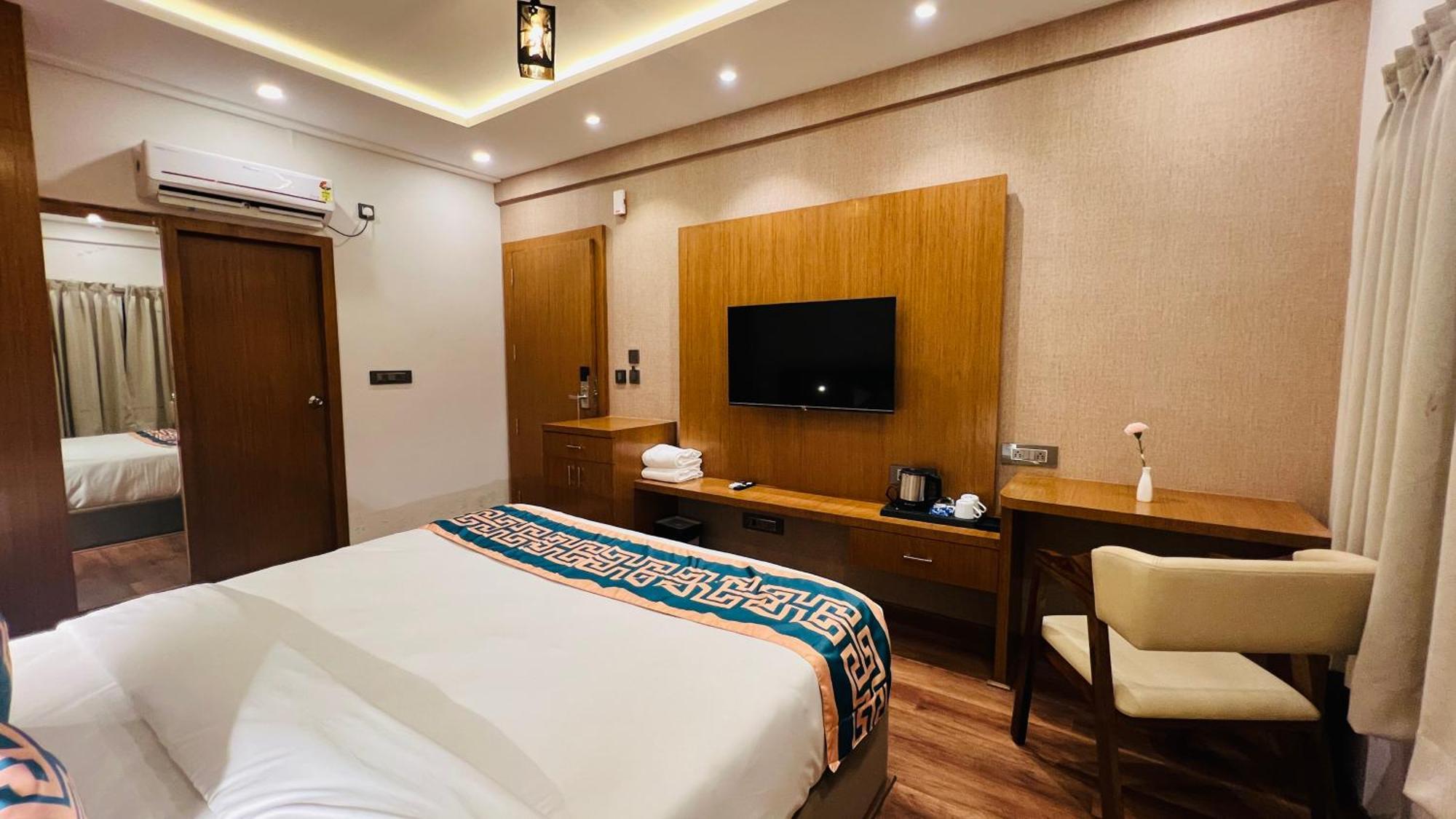 Hotel Aashraya Dod Jala Exteriér fotografie
