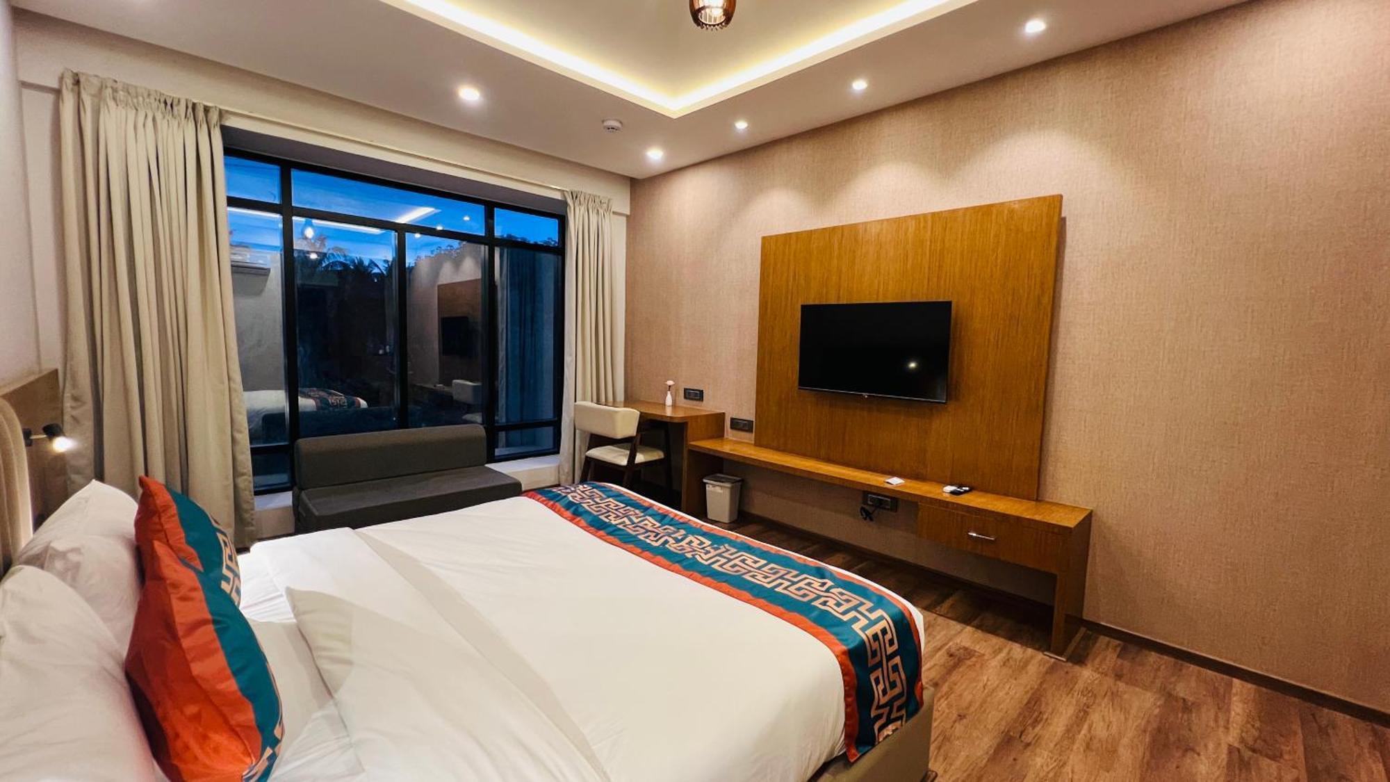 Hotel Aashraya Dod Jala Exteriér fotografie