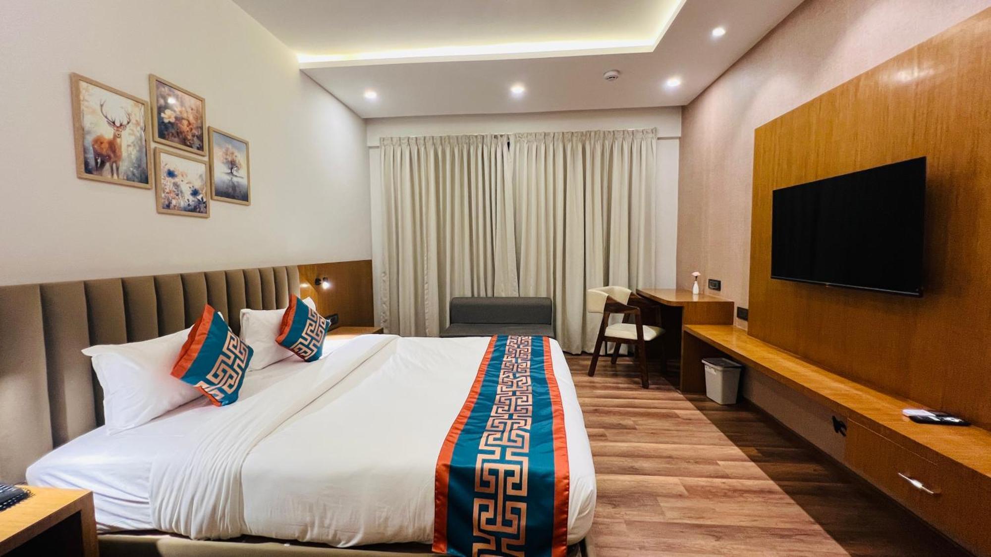 Hotel Aashraya Dod Jala Exteriér fotografie